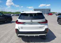 2023 BMW X1