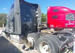 2023 PETERBILT 579