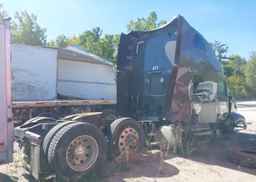 2023 PETERBILT 579