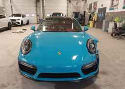 2017 PORSCHE 911