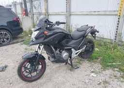 2012 HONDA NC700X