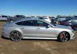 2017 AUDI RS 7