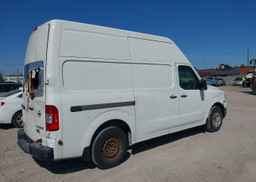 2013 NISSAN NV