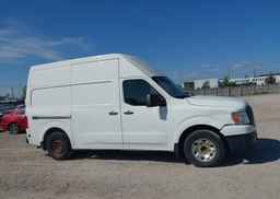 2013 NISSAN NV