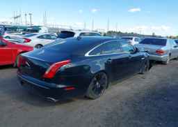 2015 JAGUAR XJ