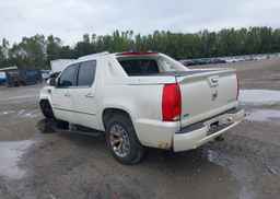 2010 CADILLAC ESCALADE EXT