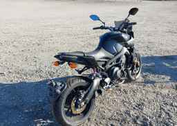 2018 YAMAHA MT09