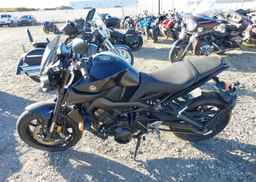 2018 YAMAHA MT09