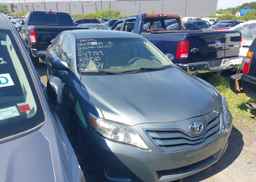 2010 TOYOTA CAMRY LE