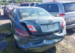 2010 TOYOTA CAMRY LE