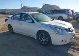 2010 NISSAN ALTIMA SR