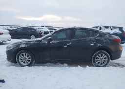 2015 MAZDA MAZDA3