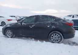 2015 MAZDA MAZDA3
