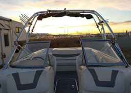 2008 BAYLINER 195