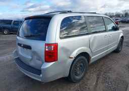2010 DODGE GRAND CARAVAN SE