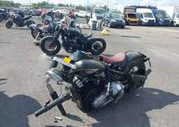 2019 HARLEY-DAVIDSON FLSL