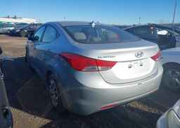 2013 HYUNDAI ELANTRA GL