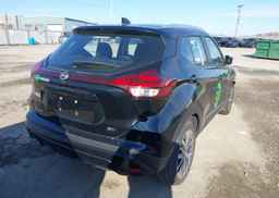 2024 NISSAN KICKS