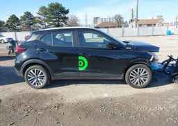 2024 NISSAN KICKS