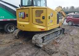 2023 CATERPILLAR 330