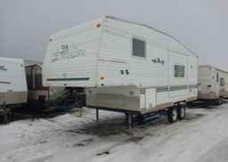 2002 HEARTLAND RV
