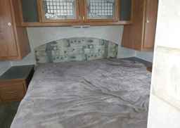 2002 HEARTLAND RV