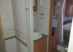 2002 HEARTLAND RV
