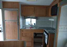 2002 HEARTLAND RV
