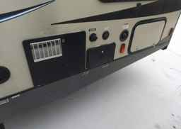 2013 COACHMEN MAPLE LEAF EDITION 301BLDS