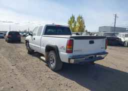 2005 GMC SIERRA 1500