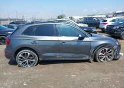 2022 AUDI SQ5