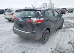 2019 NISSAN KICKS