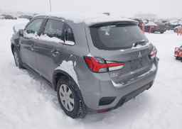 2024 MITSUBISHI RVR ES