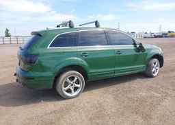 2011 AUDI Q7