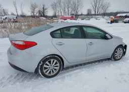 2016 KIA FORTE