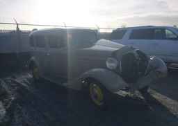 1935 CHEVROLET .