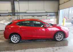 2017 MAZDA MAZDA3