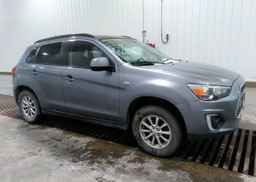 2015 MITSUBISHI RVR