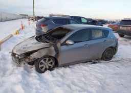 2010 MAZDA 3 I