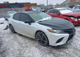 2018 TOYOTA CAMRY XSE