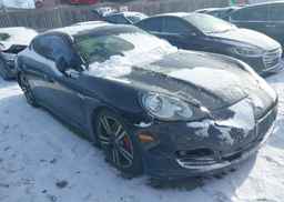 2011 PORSCHE PANAMERA 2