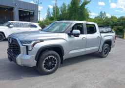 2024 TOYOTA TUNDRA CREWMAX LIMITED