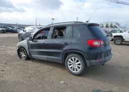 2010 VOLKSWAGEN TIGUAN SE