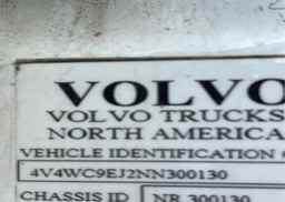 2022 VOLVO VNR