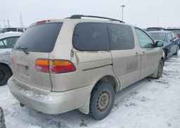 2000 TOYOTA SIENNA