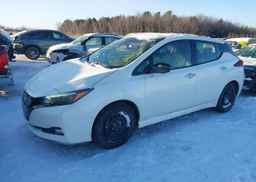2024 NISSAN LEAF