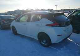 2024 NISSAN LEAF