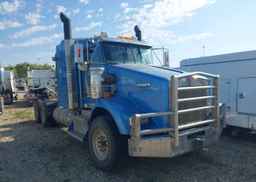 2013 KENWORTH CONSTRUCTION T800
