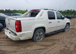 2011 CHEVROLET AVALANCHE