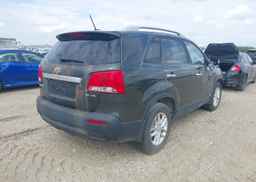 2011 KIA SORENTO EX